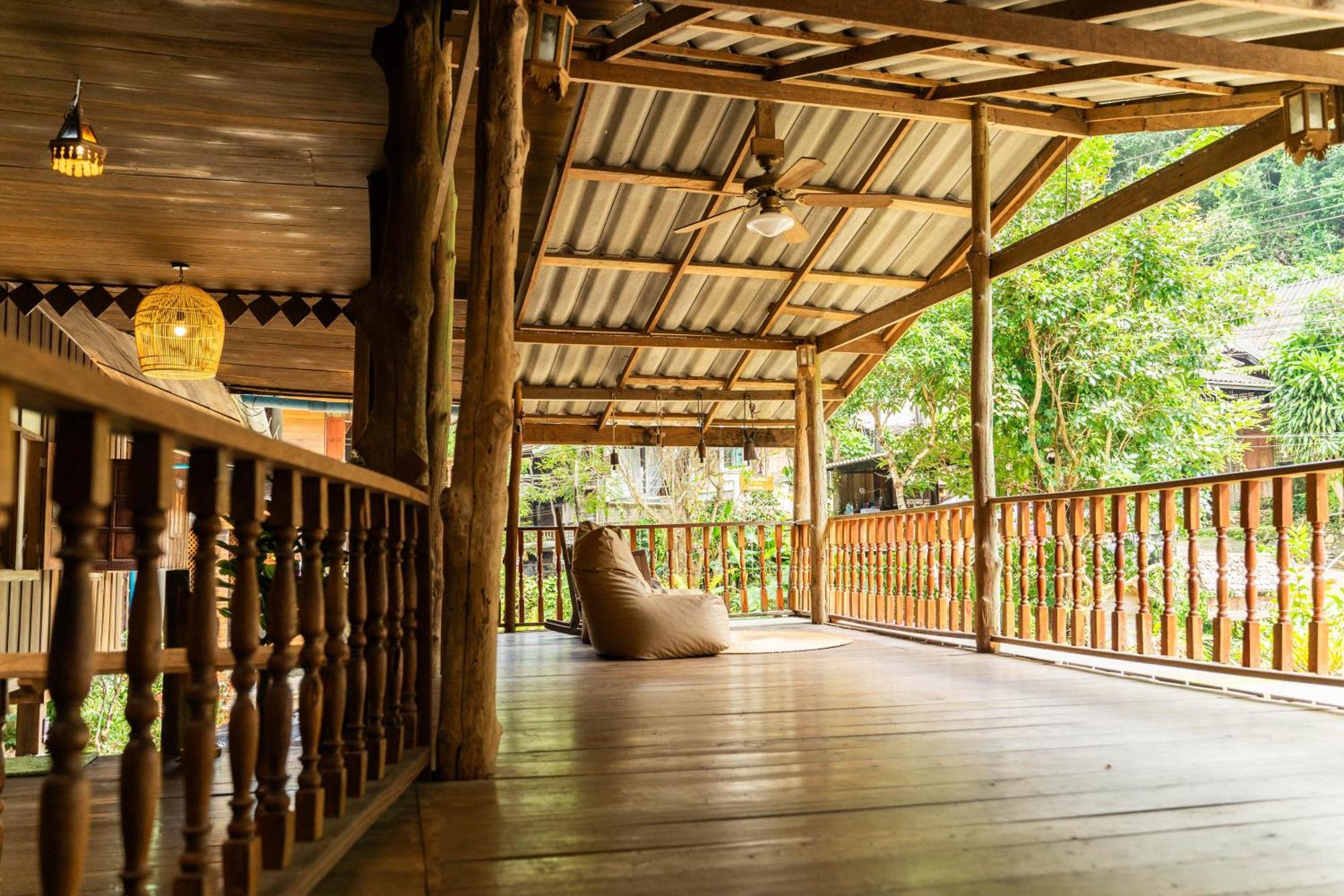 ไชยพล หมู่บ้านแม่กำปอง Farm stay Ban Pok Nai